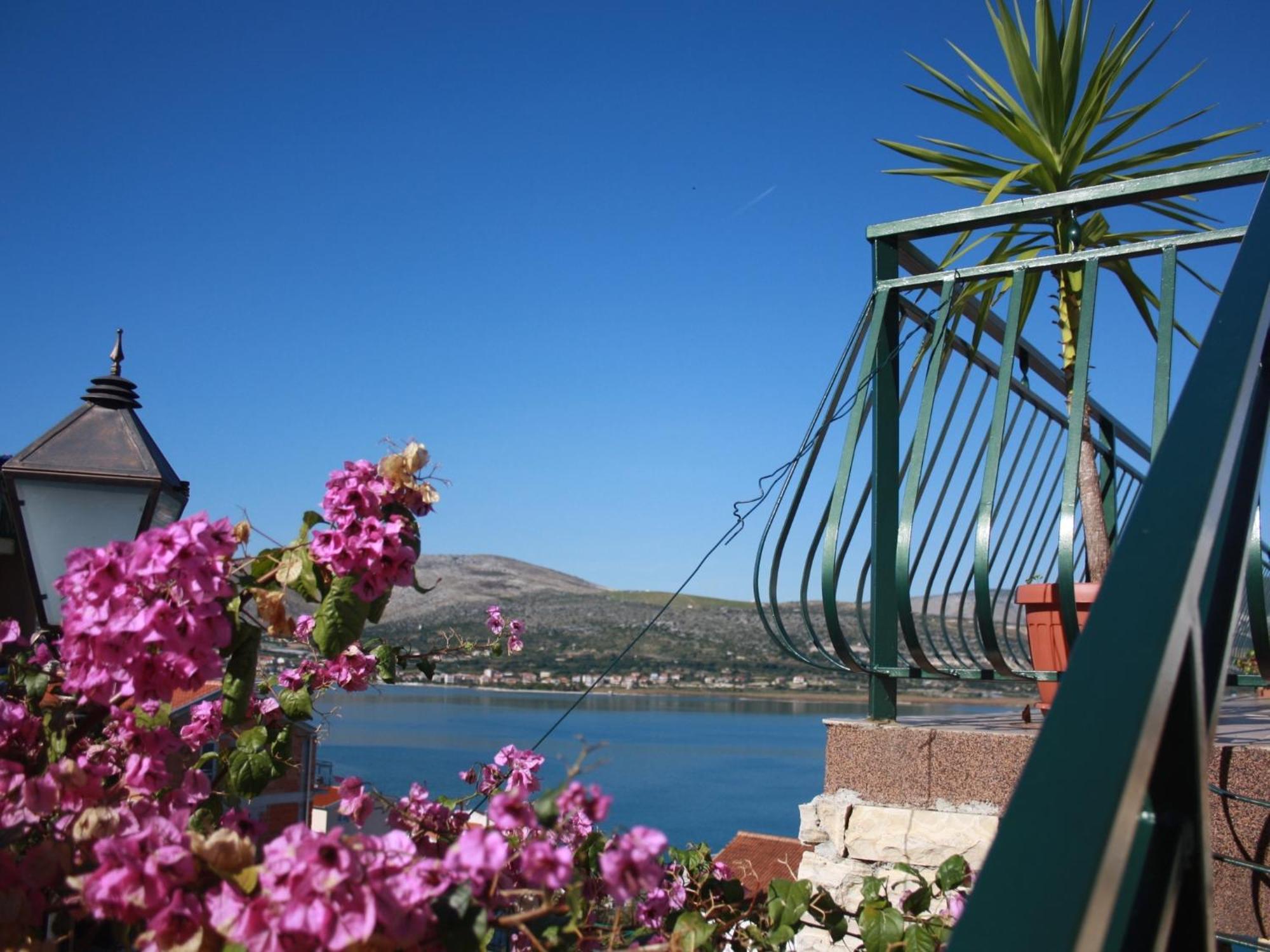 Apartments Barba Trogir Room photo