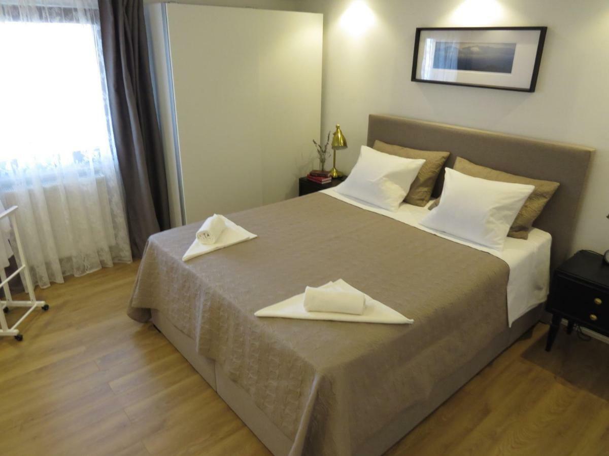 Apartments Barba Trogir Exterior photo
