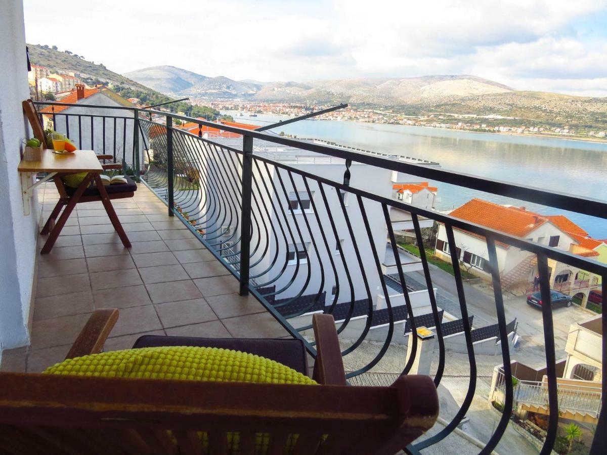 Apartments Barba Trogir Exterior photo