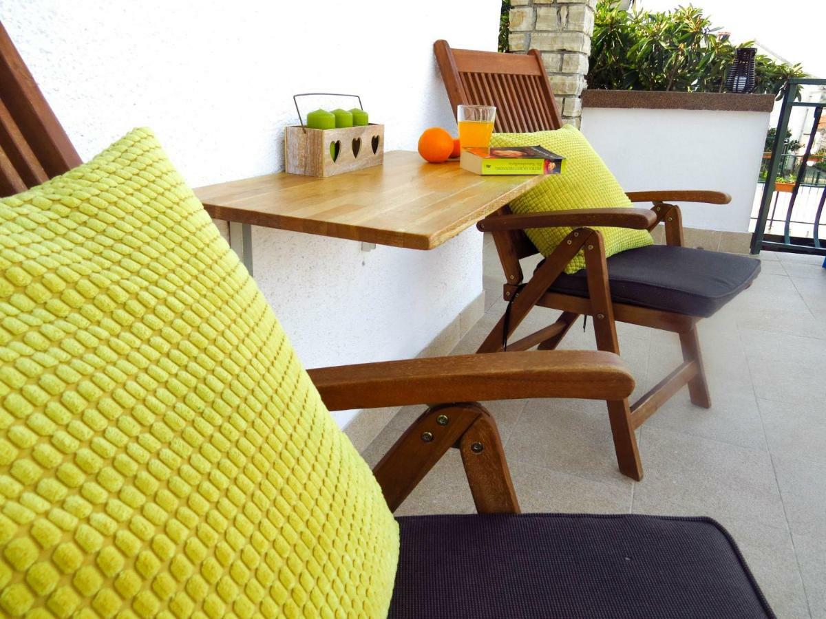 Apartments Barba Trogir Room photo